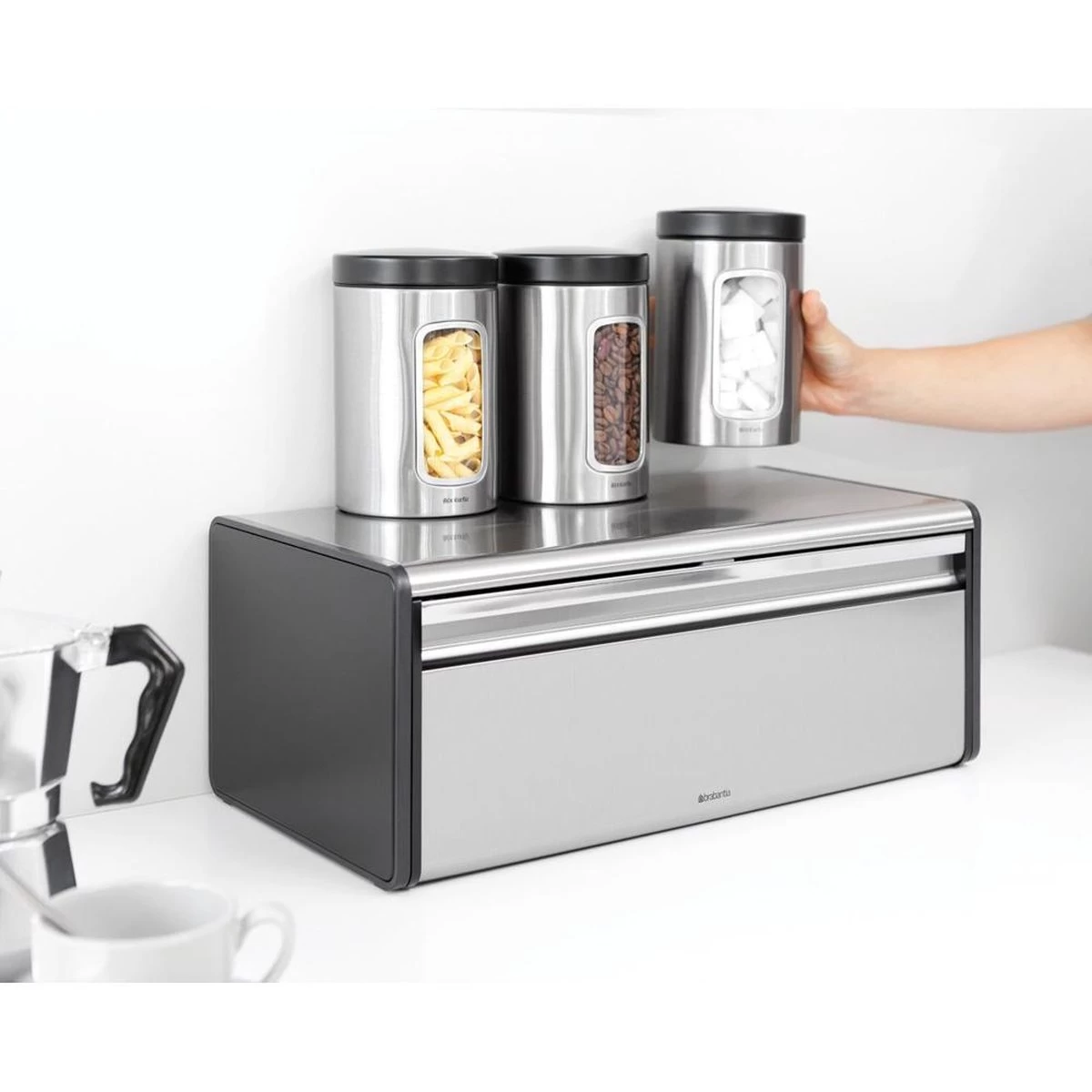 Brabantia Broodtrommel - Met Klepdeksel - Matt Steel Fingerprint Proof / Matt Black - Afbeelding 3