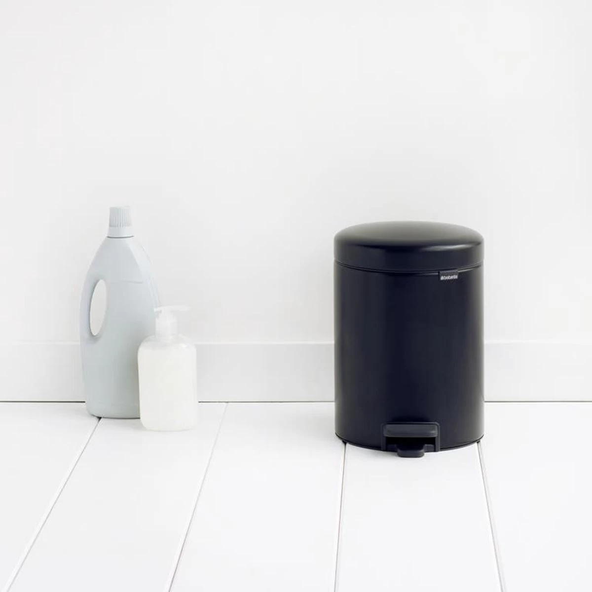 Brabantia NewIcon Prullenbak - 5 L - Matt Black - Afbeelding 5