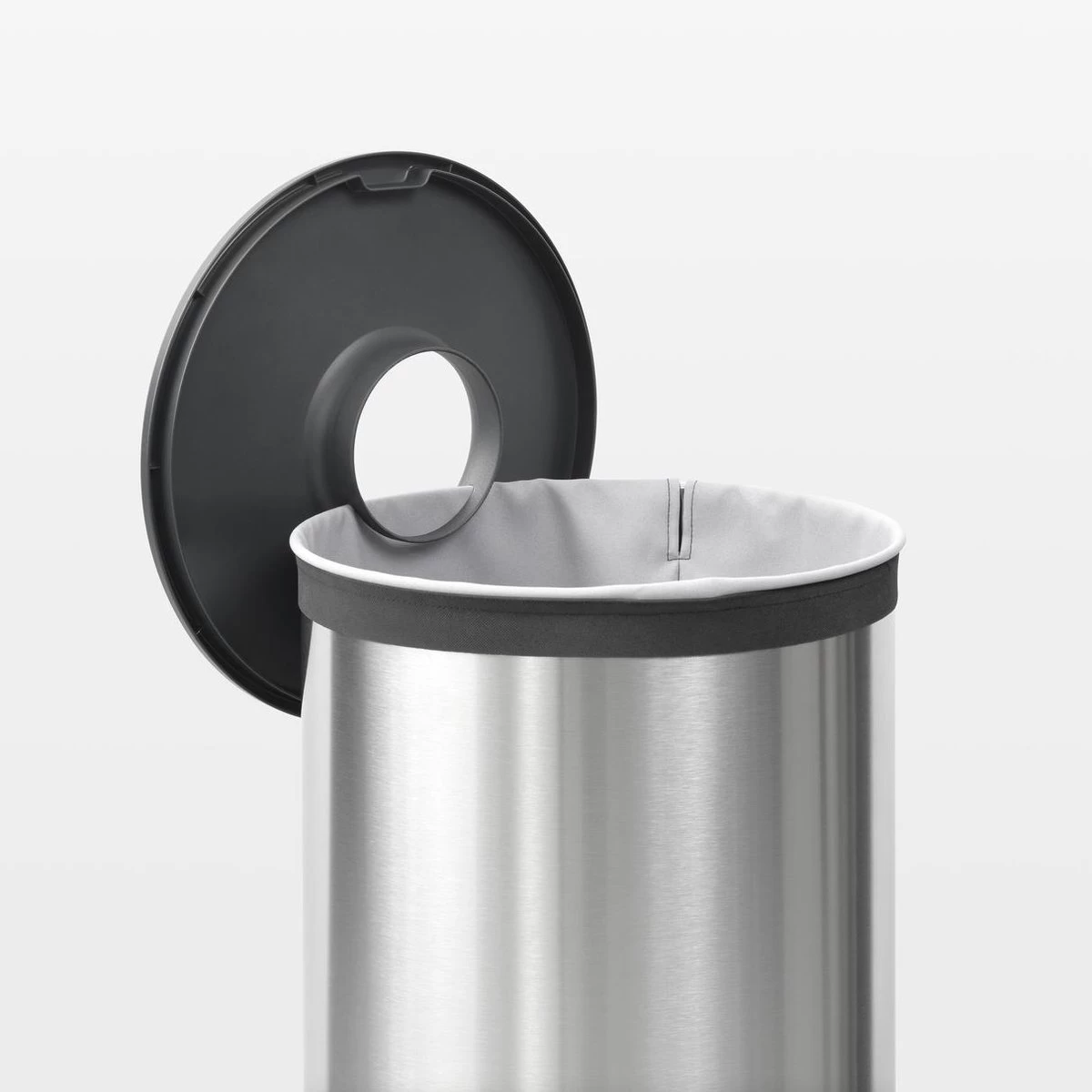 Brabantia Wasmand - 60 L - Matt Steel Met Kunststof Deksel - Afbeelding 3