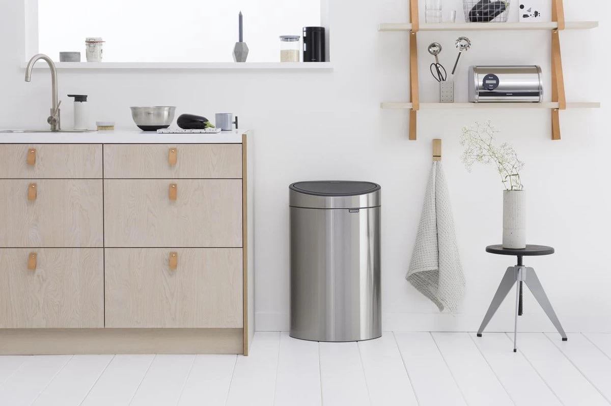 Brabantia Touch Bin Prullenbak - 40 L - Matt Steel Fingerprint Proof - Afbeelding 18